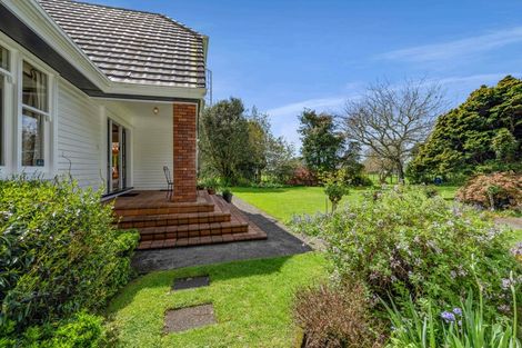 Photo of property in 140 Junction Road, Mangorei, New Plymouth, 4371