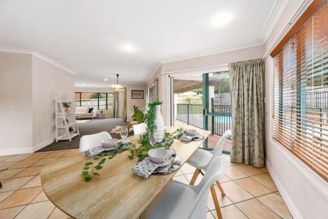 Photo of property in 10 Oakmont Place, Rototuna, Hamilton, 3210