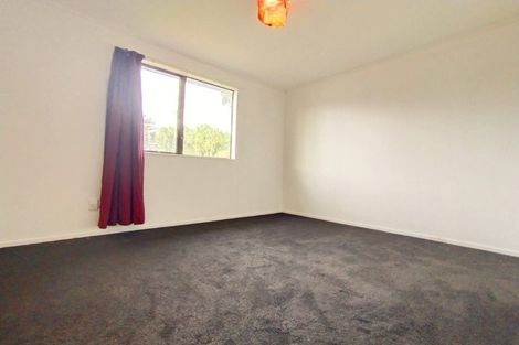 Photo of property in 1/81 Luanda Drive, Ranui, Auckland, 0612