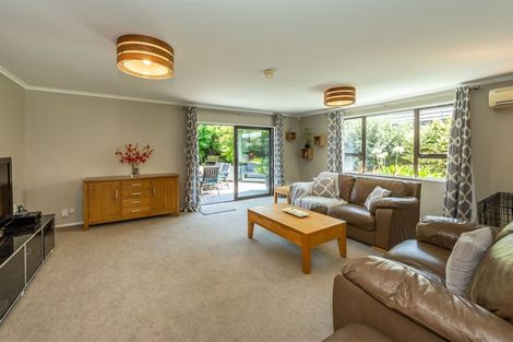 Photo of property in 11 Fuchsia Place, Halswell, Christchurch, 8025