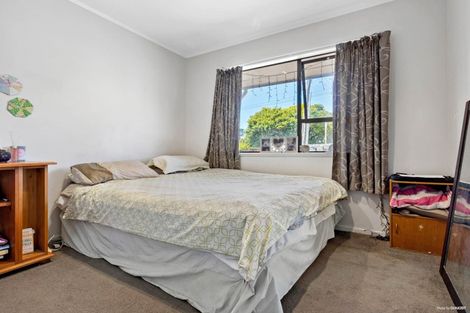 Photo of property in 75 Fruitvale Road, New Lynn, Auckland, 0600