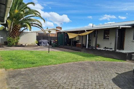 Photo of property in 14 Clematis Avenue, Pukete, Hamilton, 3200