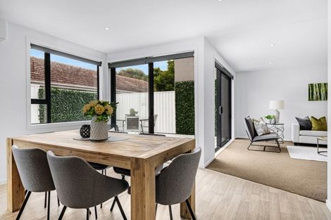 Photo of property in 37c Tawhiri Road, One Tree Hill, Auckland, 1061