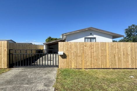Photo of property in 1/7 Maplesden Drive, Clendon Park, Auckland, 2103