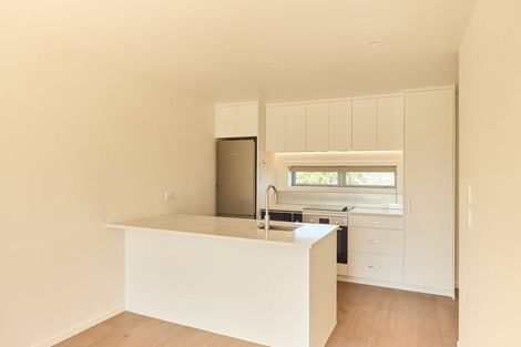 Photo of property in 28 Te Puketoka Lane, Mangere, Auckland, 2022