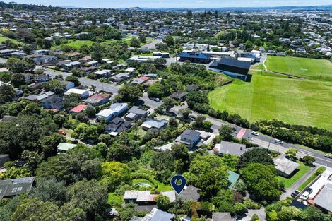 Photo of property in 50 Queenstown Road, Onehunga, Auckland, 1061