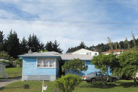 Photo of property in 59 Cambridge Terrace, Kaiti, Gisborne, 4010