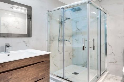 Photo of property in 147c Bucklands Beach Road, Bucklands Beach, Auckland, 2012