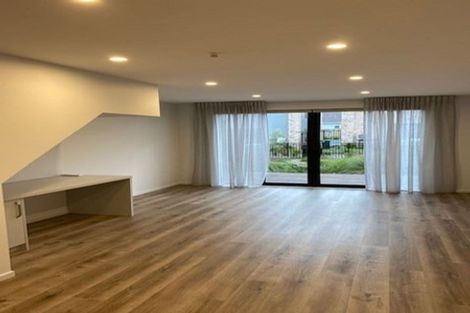 Photo of property in 2/35 Webb Street, St Albans, Christchurch, 8014