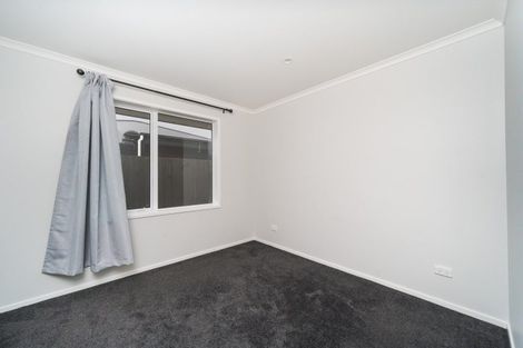 Photo of property in 9 Mediterranean Grove, Fitzherbert, Palmerston North, 4410