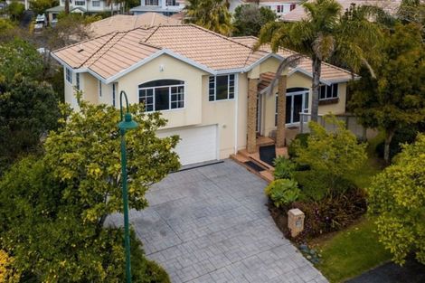 Photo of property in 28 Westminster Gardens, Unsworth Heights, Auckland, 0632