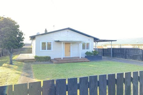 Photo of property in 9 School Road, Tuakau, 2121