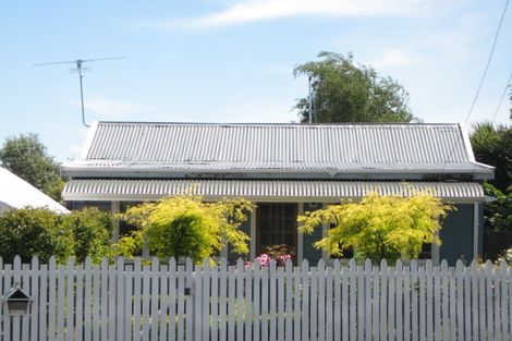 Photo of property in 27 Swanns Road, Richmond, Christchurch, 8013