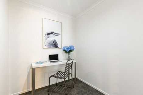 Photo of property in 19 Ballantrae Place, Thorndon, Wellington, 6011