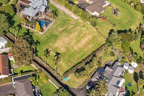 Photo of property in 10 Chester Avenue, Greenhithe, Auckland, 0632