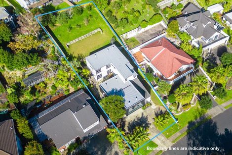 Photo of property in 10 Bayside Drive, Browns Bay, Auckland, 0630
