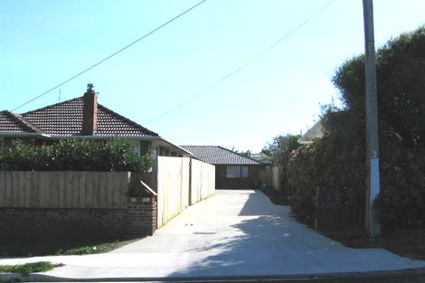 Photo of property in 13 Tiki Street, New Lynn, Auckland, 0600