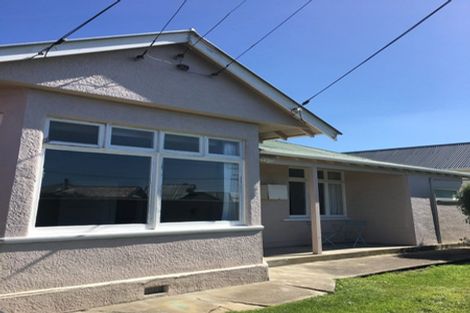 Photo of property in 74 Hargest Crescent, Saint Clair, Dunedin, 9012
