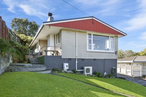 Photo of property in 11 Pembroke Street, Westown, New Plymouth, 4310