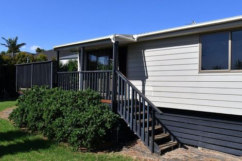 Photo of property in 43 Birch Road, Pukekohe, 2120