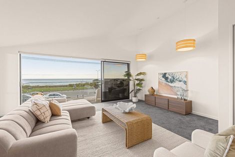 Photo of property in 85a Marine Parade, North New Brighton, Christchurch, 8083