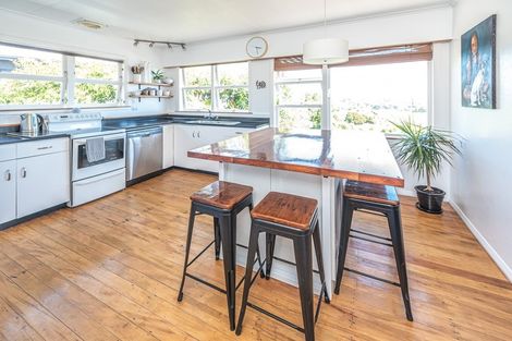 Photo of property in 104 Mount View Road, Bastia Hill, Whanganui, 4500