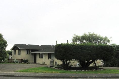 Photo of property in 9 Kea Street, Waikanae, 5036