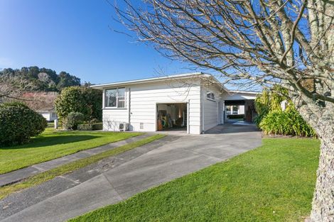 Photo of property in 27 Marian Drive, Inner Kaiti, Gisborne, 4010