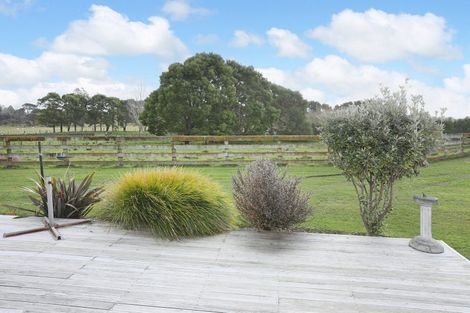 Photo of property in 55 Hawkestone Road, Marton, 4710
