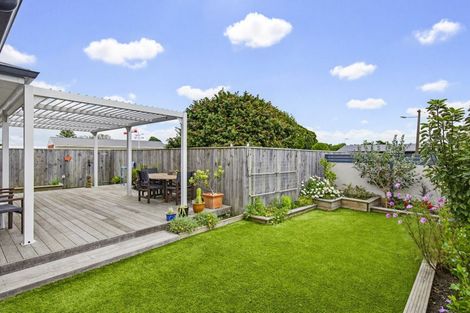 Photo of property in 9/17 Waerenga Road, Otaki, 5512