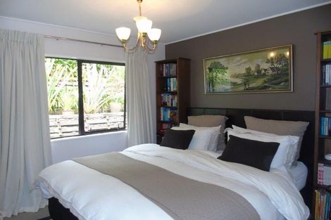 Photo of property in 35 Weggery Drive, Waikanae Beach, Waikanae, 5036