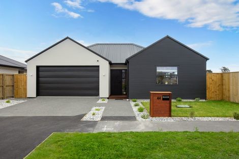 Photo of property in 44 River Stone Drive, Halswell, Christchurch, 8025