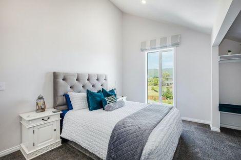 Photo of property in 87 Rutherford Drive, Waikanae Beach, Waikanae, 5036