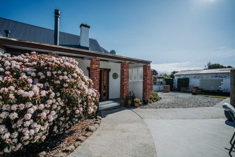 Photo of property in 6 Johnson Street, Milton, 9220