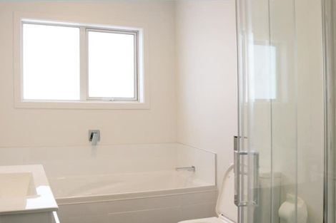 Photo of property in 127 Manuka Street, Stokes Valley, Lower Hutt, 5019