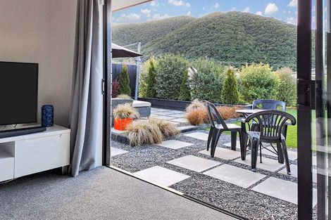 Photo of property in 18 Discovery Way, Waikawa, Picton, 7220
