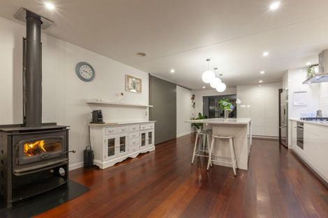 Photo of property in 105 Waterfall Road, Paraparaumu, 5032