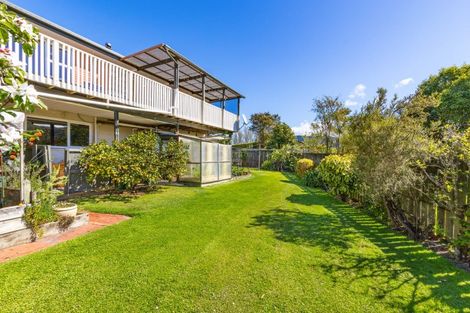 Photo of property in 5 Moana View Road, Waikawa, Picton, 7220