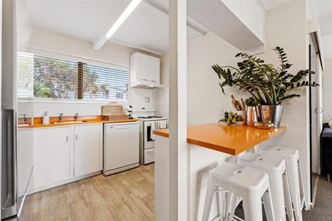 Photo of property in 6 Jane Gifford Place, Omaha, 0986