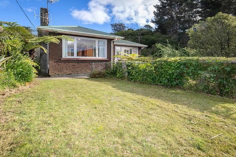 Photo of property in 243 Main Road, Tawa, Wellington, 5028