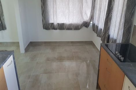 Photo of property in 206 Russell Road, Manurewa, Auckland, 2102