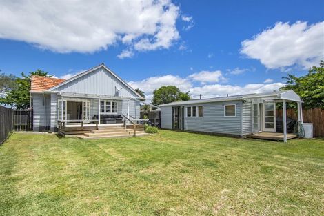 Photo of property in 7 Wairere Avenue, Kensington, Whangarei, 0112