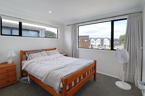 Photo of property in 33 Doug Jensen Street, Wallaceville, Upper Hutt, 5018