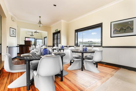 Photo of property in 3 Campbell Street, Palmerston North, 4410