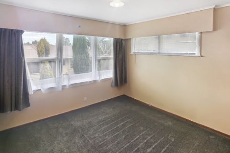 Photo of property in 50 Mcfadzean Drive, Blockhouse Bay, Auckland, 0600