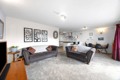 Photo of property in 9/16 Hutcheson Street, Sydenham, Christchurch, 8023
