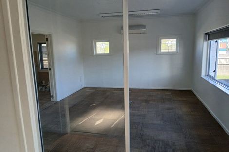 Photo of property in 1262a Cameron Road, Gate Pa, Tauranga, 3112