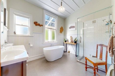 Photo of property in 107 Victoria Street, Thames, 3500