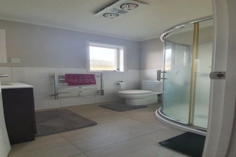 Photo of property in 25 Michaels Avenue, Ellerslie, Auckland, 1051