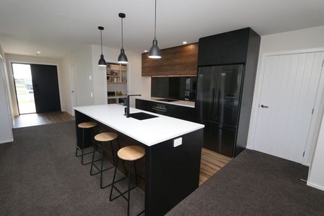 Photo of property in 17 Roxburgh Place, Tinwald, Ashburton, 7700